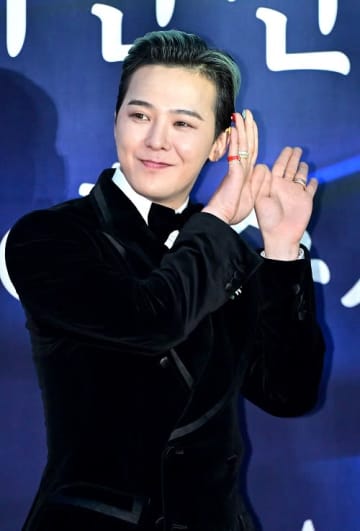 G-DRAGONこそ“文化外交の頂点”で“K-POPの生きる歴史”　APEC首脳晩餐会で見せた「圧倒的存在感」