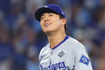 「これは酷いね」「永久追放やろ」WSでまさかのファン乱入→山本由伸がピンチ招くも無失点に抑えネット称賛「乱入くらいじゃ動じない」