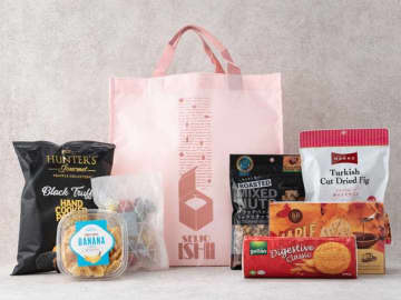 【成城石井】今年も登場！福袋 2026はすべてのラインアップにショッピングバッグがついてくる