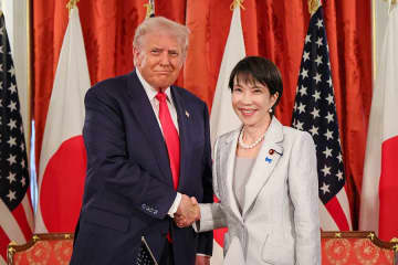 「もう映画じゃん」「高市首相もまるで女優のよう」　トランプ大統領との初会談→ホワイトハウスがまとめた“感動の35秒”の映像に称賛殺到