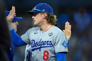 【ドジャース】キケが〝神送球〟で危機脱出「一瞬、ボールが照明に入って見えなくなった…」