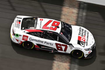 日本自動車会議所トークショーでサプライズ発表！スーパー耐久第7戦富士で NASCAR車両6台がデモランへ