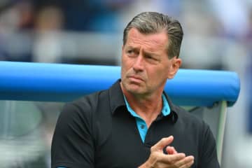 【広島】セットプレー3得点にスキッベ監督「今日のように身体能力で上回っている相手に対し本当に有効だった」。ルヴァンカップ3年ぶり二度目の優勝