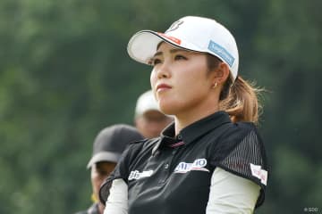 「しっかり上を目指したい」古江彩佳は4位で最終日へ 岩井明愛7位 チェ・ヘジン首位キープ