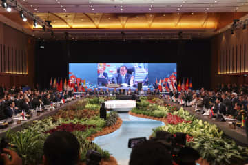 南シナ海情勢を討議　ASEAN拡大国防相会議