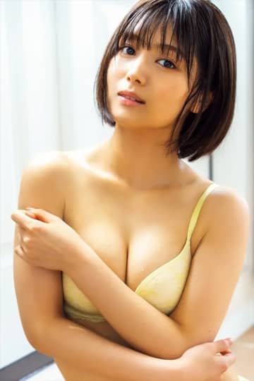 元SKE48・北野瑠華、可憐な笑顔＆抜群のプロポーションで魅了