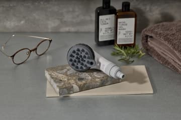 面倒くさがり屋の妻が予想外の反応！ 頭皮ケアシャワーヘッド「スカルプファイン」の衝撃