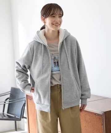 40・50代「羽織りない」→【ハニーズ】へ！ 1枚あると助かる♡「あったかパーカー」