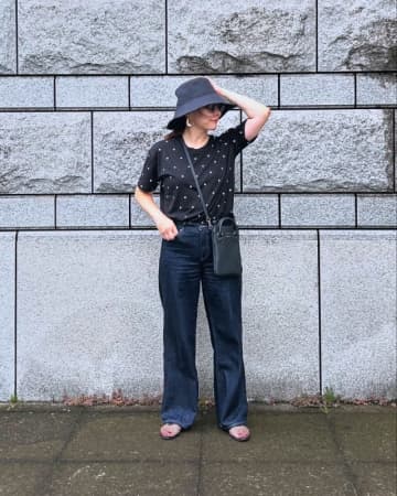 【50代】画像でわかる！ 大人の帽子コーデ16選｜おしゃれな大人女性の着こなしまとめ