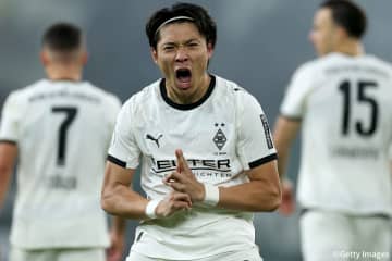 町野修斗が移籍後ブンデス初ゴール！ 藤田譲瑠チマとの日本人対決で4発快勝、今季リーグ戦初白星