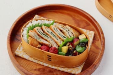 朝15分で豪華見え！「大葉みそのミルフィーユカツ」「さつまいもとピーマンの塩昆布バター」2品弁当