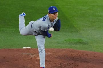 山本由伸に“新名称”「魔術師だ」　右打者に迫る恐怖の魔球…米絶望「頭がバグる」