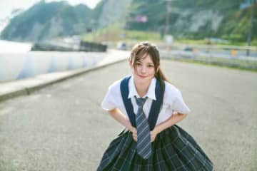 伊藤百花のフォトブックで一緒に鎌倉旅♡青春と大人っぽさを堪能
