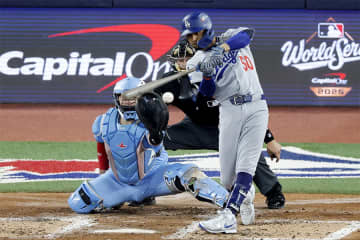 4番ベッツが値千金のタイムリー「昨日は本当にたくさん練習しました。大事な場面で結果に結びついたのは嬉しい」