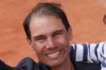 「家族と日本で素晴らしい時間を過ごしました！」　世界的レジェンドがお忍び来日→歓迎の声が殺到「ようこそ、チャンピオン」「着物姿もめちゃくちゃハンサム」