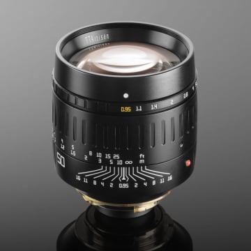 驚異的に明るいF0.95の大口径標準レンズに新色のブラックが登場！ TTArtisan 50mm f/0.95 ASPH.