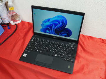 Core i5-10310U+8GBメモリ搭載の13.3型「LIFEBOOK U9310/D」が34,800円！中古PCセール