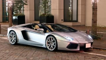 資本家が「寝ている間」にも、ブランド価値が高収益を生む…？インフレ下でも〈フェラーリ〉が強いワケ