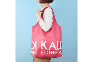 カルディ、スモーキーピンクの「エコバッグ」プレゼント企画がスタート