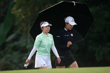 ＜速報＞山下美夢有が猛追で首位と3差　古江彩佳、岩井明愛も上位