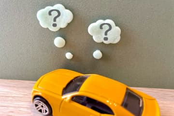 “生活保護”を受けると「車」が持てない!? 生活保護受給世帯の「車保有率」は“わずか0.6％”って本当？ 車保有を認められるケースも解説