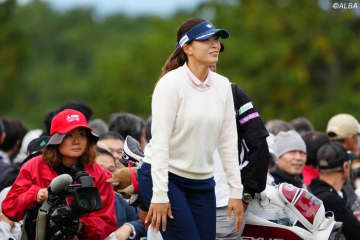 ＜速報＞渋野日向子が日本4連戦を「67」締め　暫定10位でホールアウト