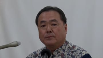 社民党唯一の衆院議員・新垣邦男氏が離党の意向