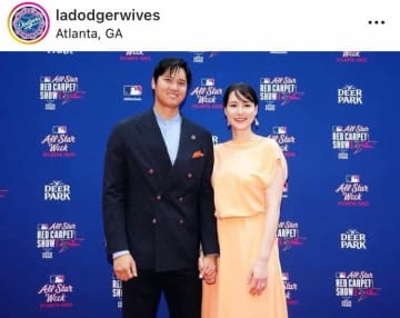 大谷翔平の妻・真美子さん、ドジャースの女神3ショットで笑顔　フリーマン＆ベッツの美人妻と