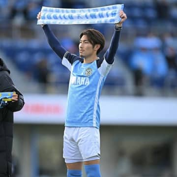 「PKで股抜きしてる？」ジュビロ渡邉りょうの渾身ショットに反響！ 長崎を１－０撃破「そこ蹴るのメンタル強すぎ」「ゴン中山や」