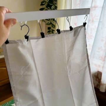 驚き！カラーボックス用のカーテンレールが100均に