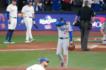 ドジャース・大谷翔平ＫＯ…ロバーツ監督の続投判断に米ファン大激怒「７月か」「クビだ」