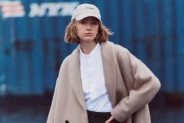 【明日なに着る？】ジャケットの延長で着られる「ふかふかとしたショートコート」