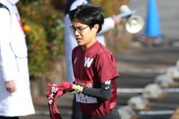 「凄すぎる！」30年ぶりに大先輩の日本人最高記録を更新！ 早稲田４年生の最長区間での爆走に脚光「大興奮です」【全日本大学駅伝】