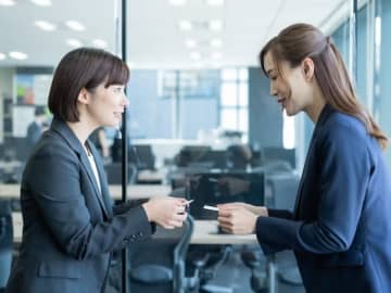 元銀行員が教える！あいさつをしない人は貧乏体質？