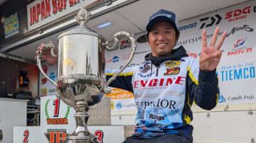 【速報】史上初の快挙⁉ 3週連続でバス釣りトーナメントを優勝！次世代アングラーが遂に覚醒か【JBクラシック】