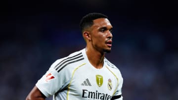 アレクサンダー＝アーノルド、リバプール退団から5か月後、プレミアリーグ復帰は…