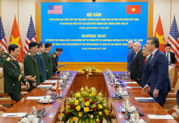 米長官、中国をけん制　越国防相と会談、連携推進