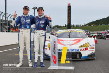 塩津＆木村コンビがTEAM MACHに初勝利をプレゼント「玉中さんを男泣きさせたことが本当に嬉しい」【第8戦GT300決勝会見】
