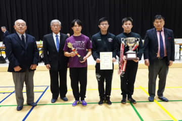 ＜レスリング＞警視庁クラブが6年ぶりに優勝…2025年全国社会人オープン選手権・団体戦
