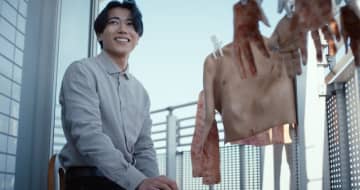 人体でつくられた、“人間椅子”の全貌が明らかに！超過激スラッシャー・ムービー『インコンプリート・チェアーズ』