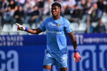 鈴木彩艶のロングキック起点に“開始13秒弾”も…10人のパルマ・カルチョはエミリア・ダービーに敗れる