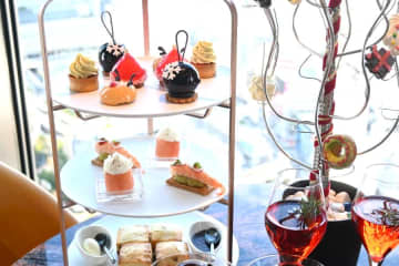 難波でクリスマス×絶景満喫！オーナメント風スイーツが映えるアフヌン