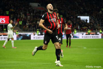 ミランがローマとの上位対決制す！　首位と「1」ポイント差の3位浮上…メニャンが殊勲のPK阻止