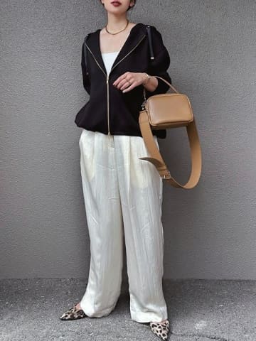 大人がパーカー着こなすならキレイめが正解！上品に垢抜ける♡お手本コーデ5選