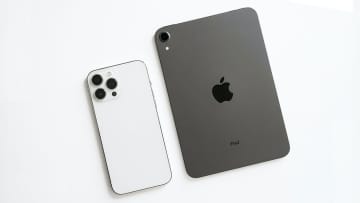 Apple公式vs買取専門店！iPhone／iPad売却先を分ける“安心”と“高額”の二極化