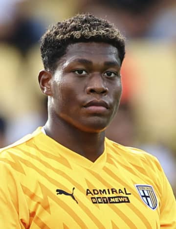 パルマ、GK鈴木彩艶はフル出場　サッカーイタリア1部