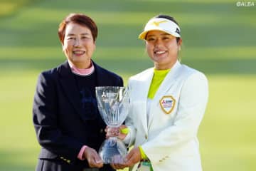 通算29勝のレジェンドから授かった“心技”　プロ3年目の仲村果乃が悲願の初V「先生越えの30勝が目標」