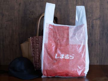 【しまむらのグレー色】が可愛い！ 楽ちん × 体型カバーが叶う♡「大人気パンツ」