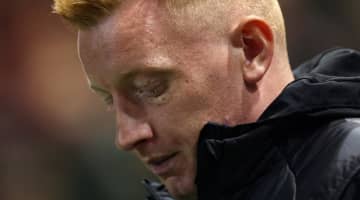 22歳日本人逸材が所属する1885年創設の英チーム、3部降格危機！？プロ経験のない33歳監督をわずか16試合で解任