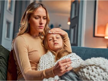 子どもの体温高くない？そんな時は「平熱を知る」「リズムを味方に」「迷ったら相談」クリニック院長の中澤先生にお伺いしました